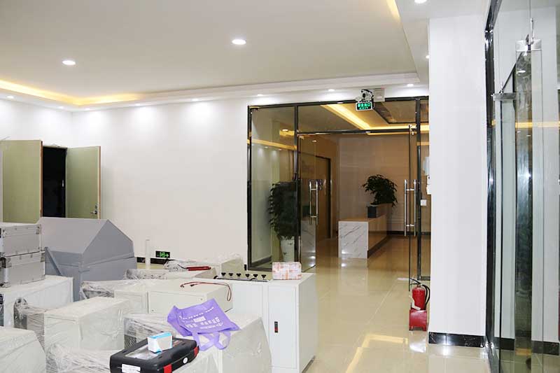 高低溫試驗(yàn)箱廠家展廳 高低溫試驗(yàn)箱廠家展廳